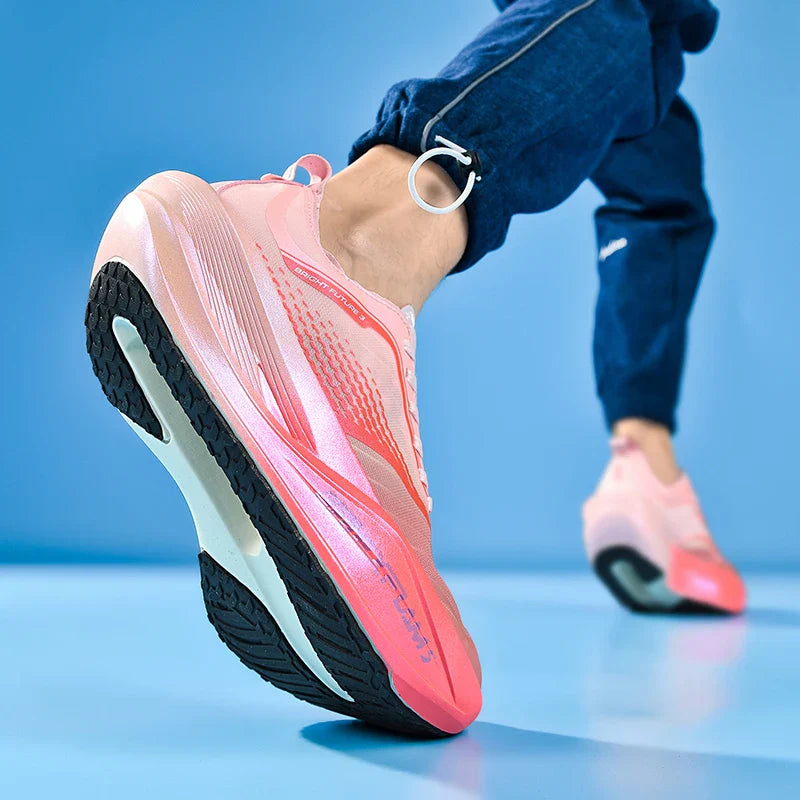 STRAVIX ExFlam 5 – Ultra Light Hyper Fast